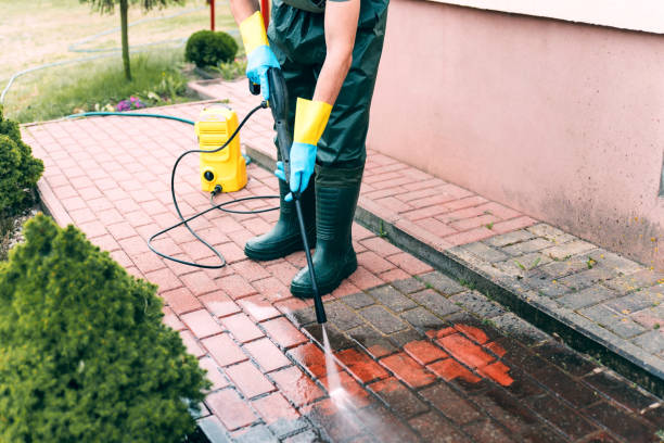 Best House Pressure Washing  in Helmetta, NJ