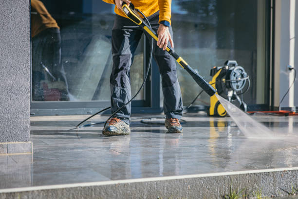 Best House Pressure Washing  in Helmetta, NJ
